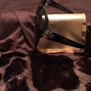 Pre-Loved Tory Burch Sunglasses